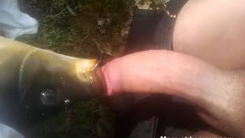 Guy screwing a fish in a scandalous zoo clip
